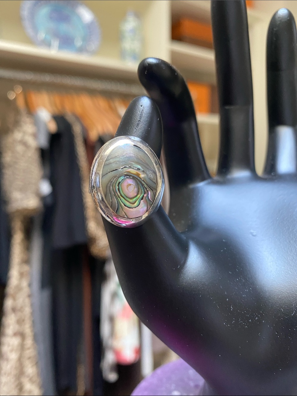 Silver Abalone shell Statement Ring - Multicolour - GUC.